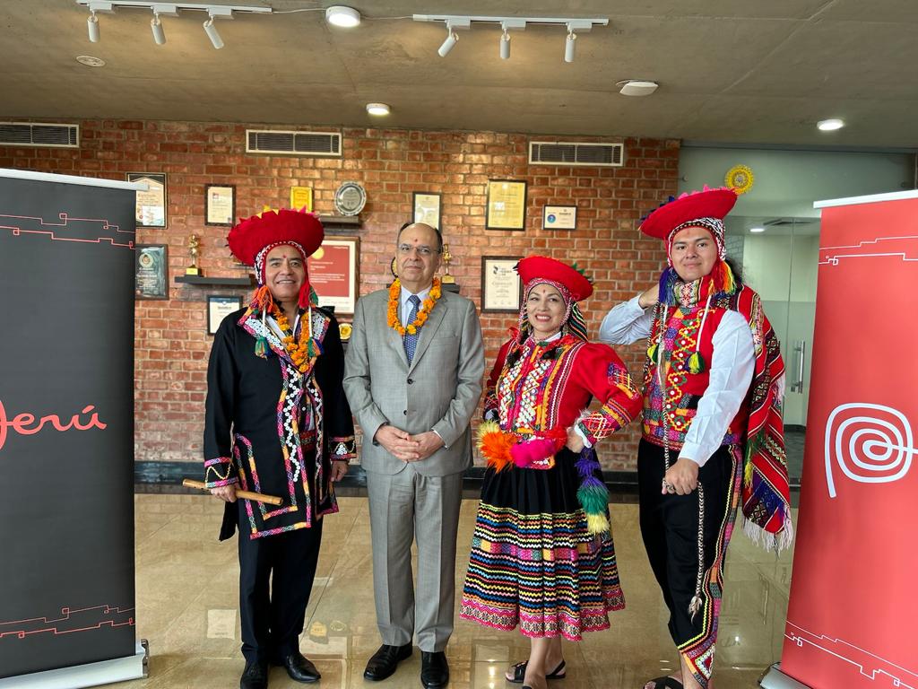 Peruvian musicians and dancers at The Infinity School with   H.E.Javier Manuel Paulinich Velarde, ambassador of Peru
