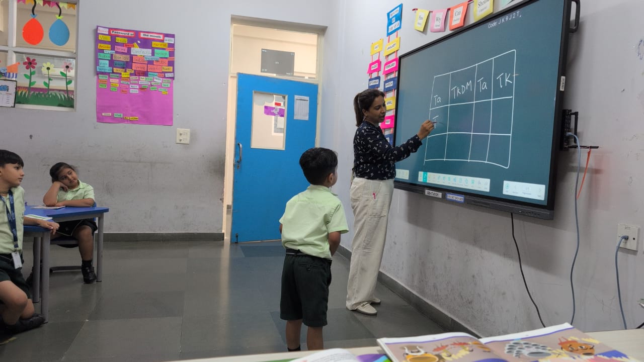 Children exploring music and maths